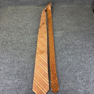 Robert Graham Men's 100% Silk Necktie Multicolor Striped